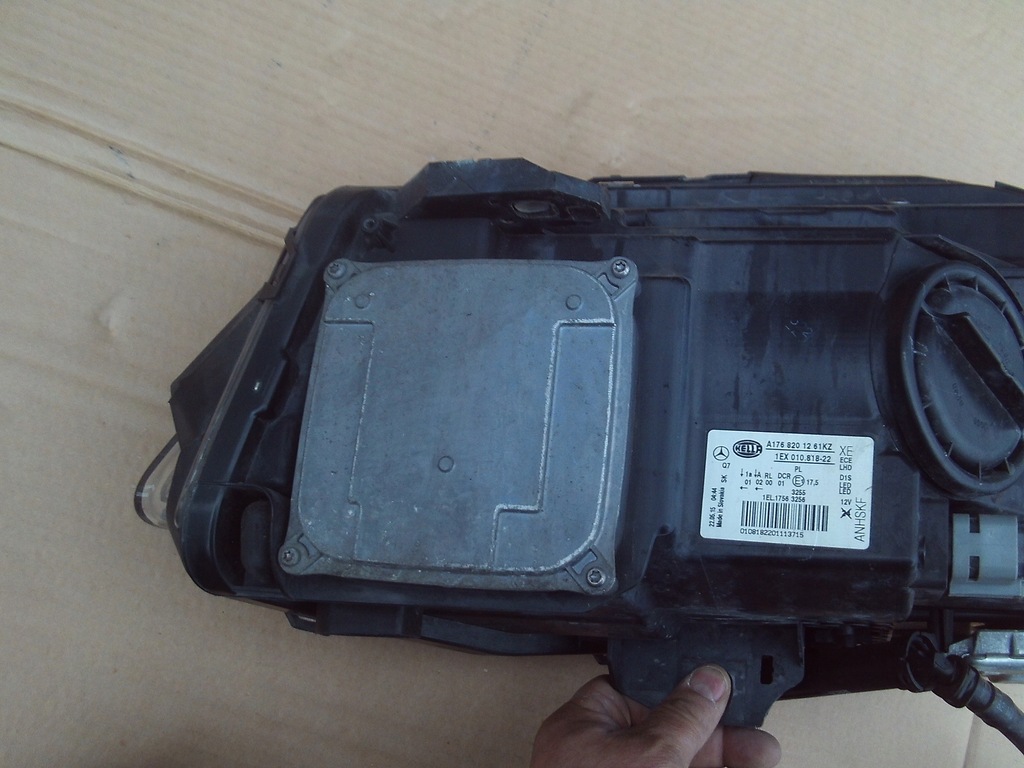 фото №9, Лампа права mercedes a klasa 176 bi ксенон 1768201261 ładne