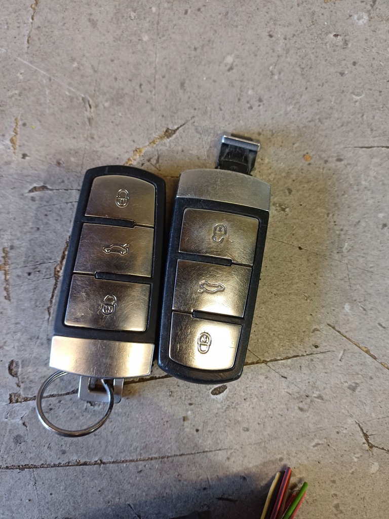 фото №4, Замок запалювання ,dwa ключі vw passat b6 nr. 3c0905843r