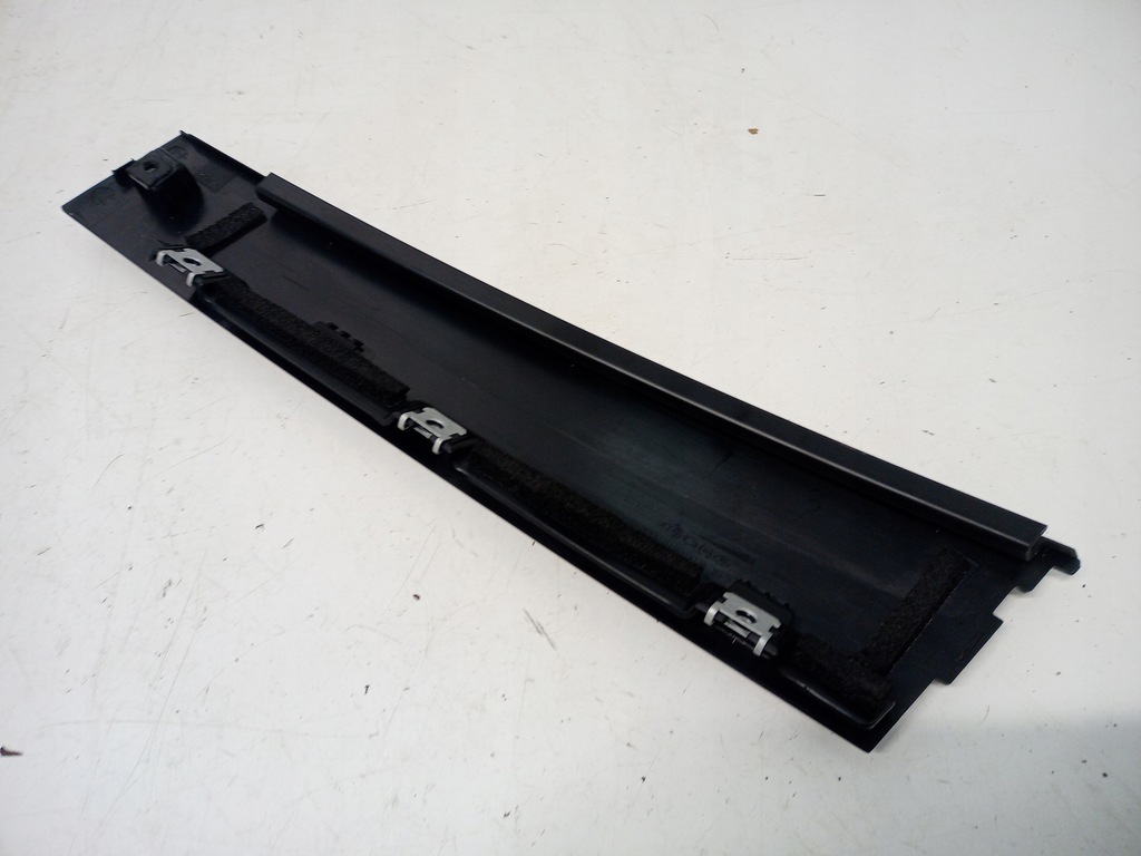 фото №3, Молдинг защита дверь левый задняя renault arkana 822828357r