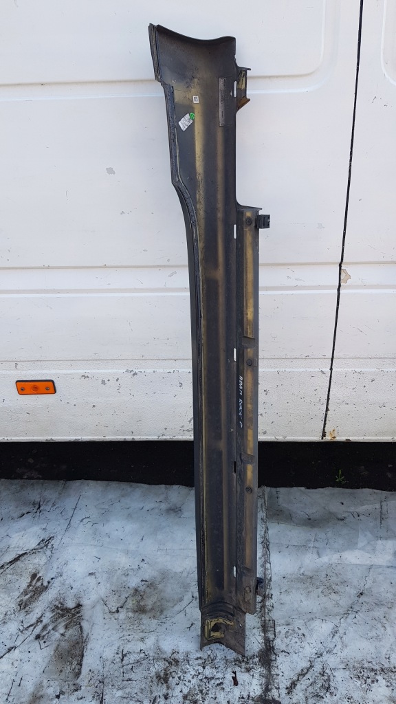 Молдинг порог правая opel adam rocks Цена