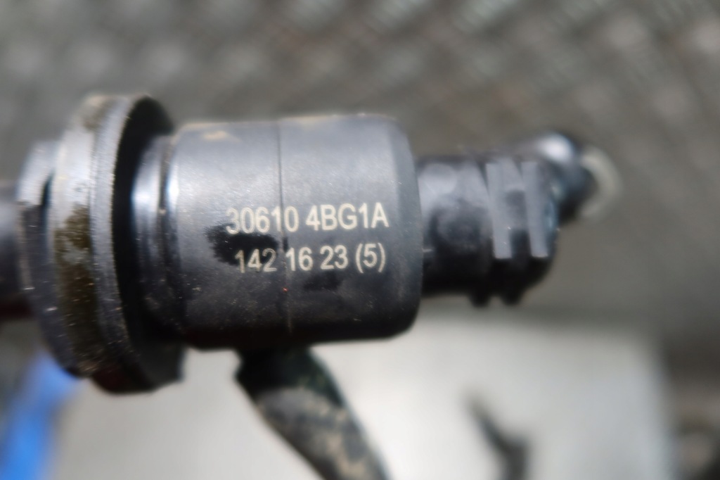 фото №2, Помпа сцепления renault kadjar 306104bg1a