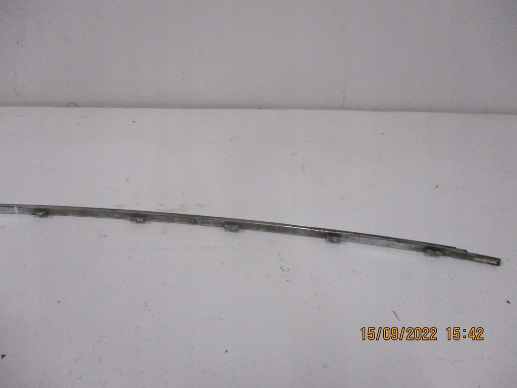 фото №8, Молдинг бампера mercedes 212 a2128850021