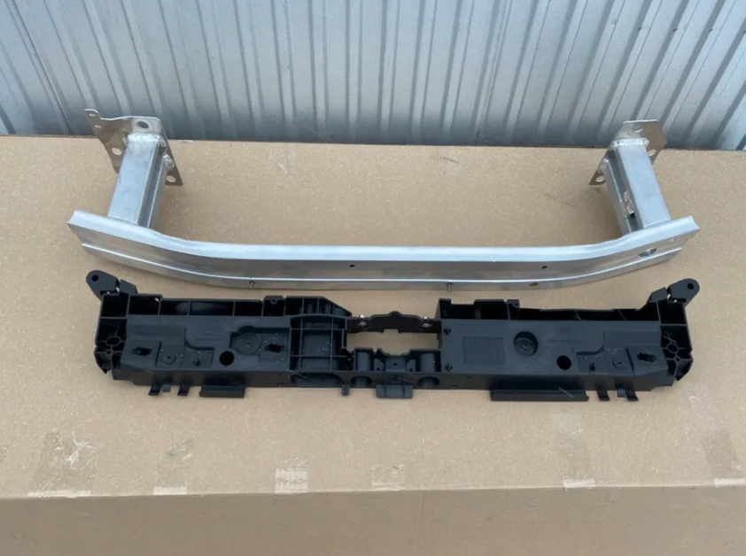 фото №1, Renault clio iv pas передній + балка алюміній