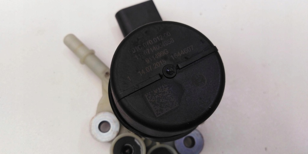 фото №8, Audi q3 8u 2.0 tdi помпа насос adblue f01c.070.012-00