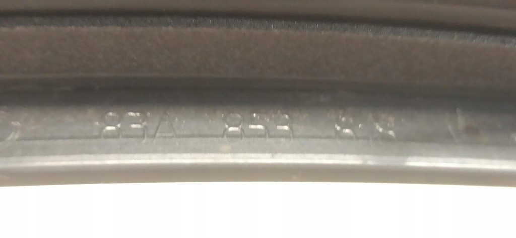 фото №5, Audi q3 83a молдинг крила правий задня 83a853816a