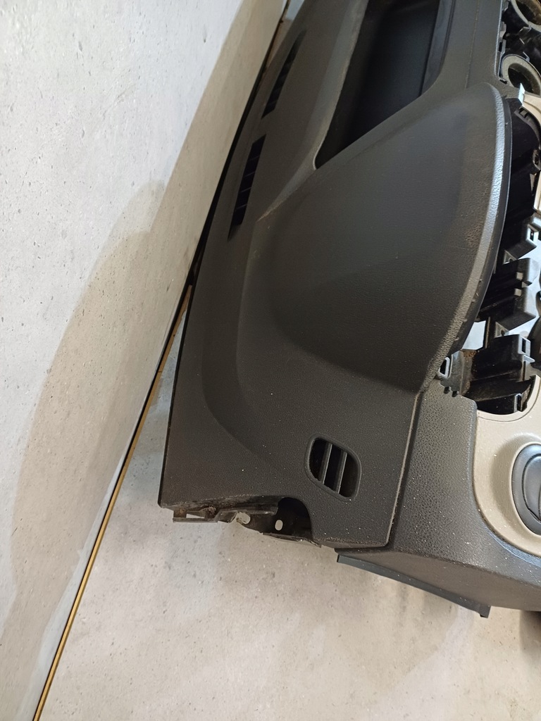 фото №9, Приборная панель консоль комплектная с ремни датчиком i подушка безопасности dacia dokker