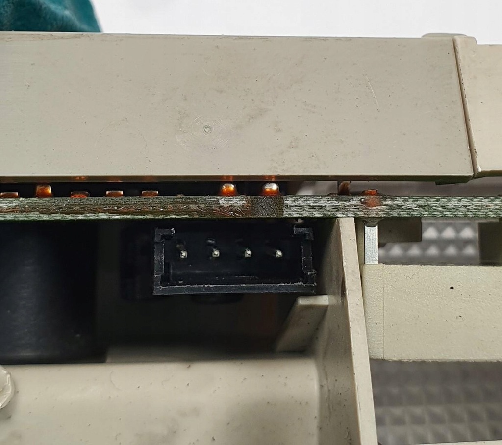 фото №3, Лампа освітлення салону saab 900 ii 4550851