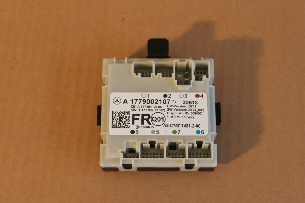 фото №1, Модуль блок управления дверь правый перед mercedes cla 118