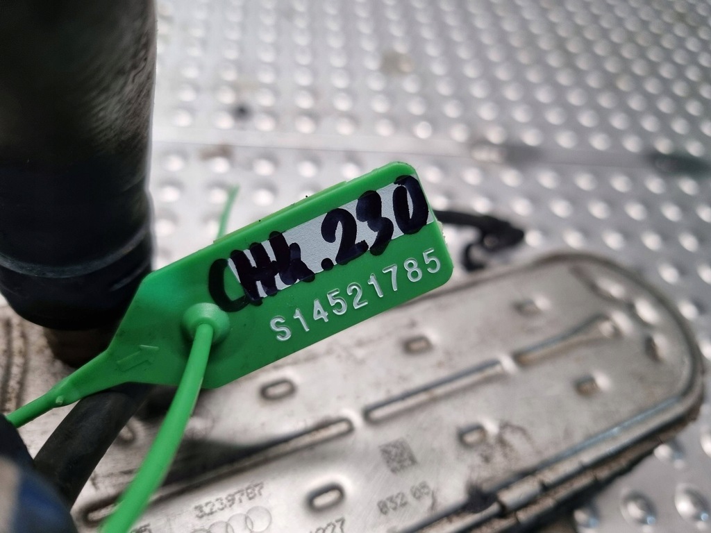 фото №9, Радіатор вихлопних газів egr 03g131513j vw passat b6 golf v altea a3 8p 2.0tdi