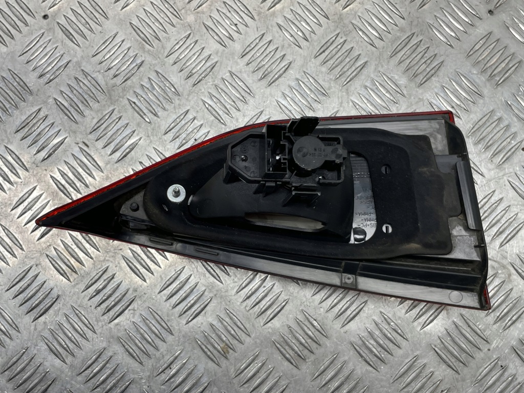 Bmw оригинальный номер 2992477 2992478 2992479 2992480 x1 e84 лампы задние задняя левая правая Оригинал