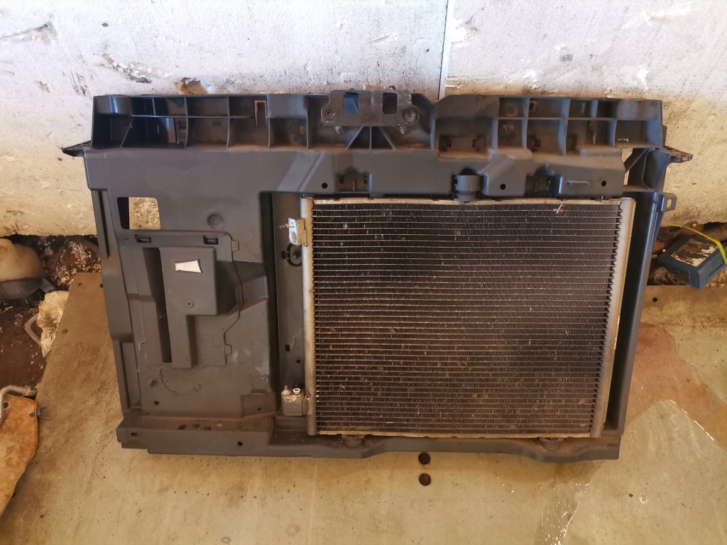 фото №1, Peugeot 2008 i pas передний радиатор 1,2