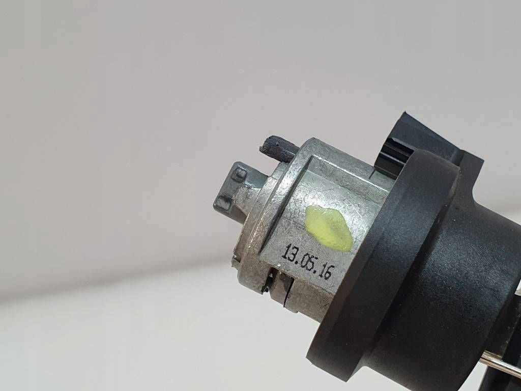 фото №10, Volkswagen golf vii 2016 замок зажигания + жало ключ pilot комплект 1k0905851