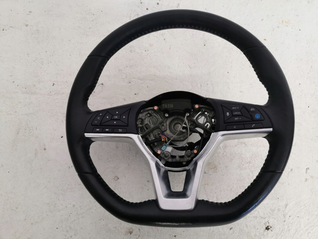 фото №1, Воздуховод nissan leaf ii 2