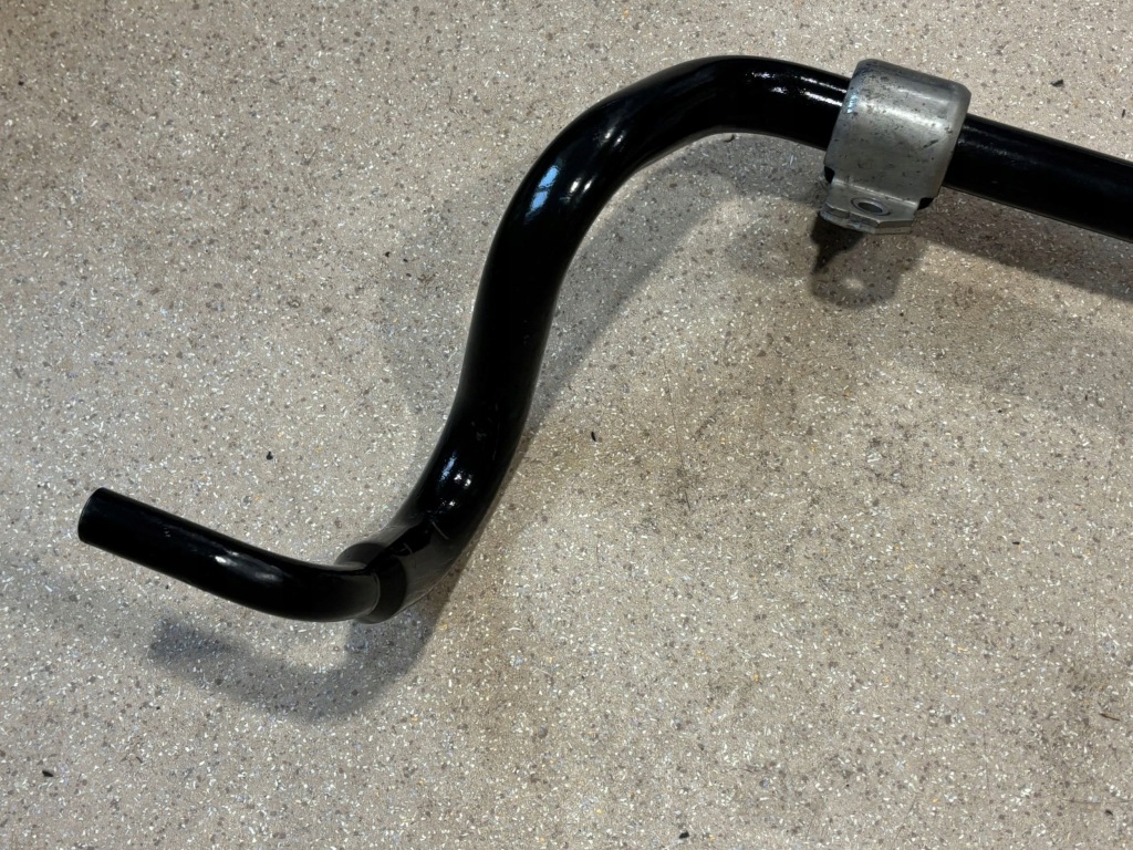 Стабілізатор передній перед mercedes-benz glc c254 a2543231500 в Україні