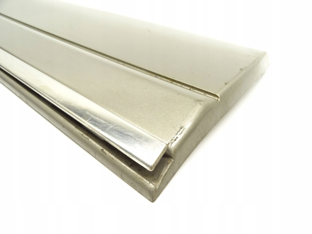 фото №11, Молдинг дверь левых задних mercedes w126 1266904340 длинная версия хром