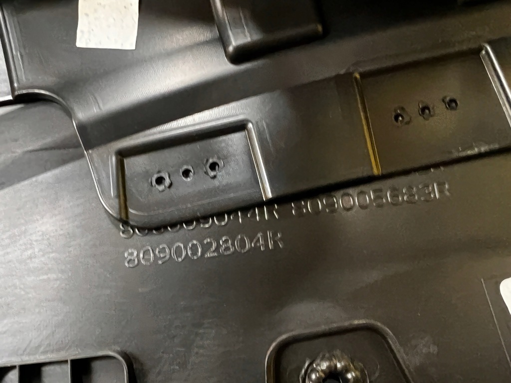 фото №11, Обшивка обивка дверь правый перед dacia sandero iii stepway 2023r eu