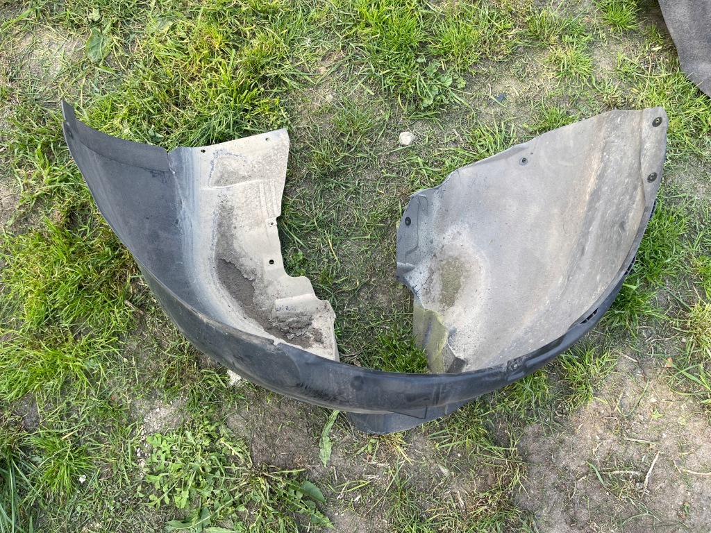 Купити Opel insignia b підкрилок праве передні 39137599