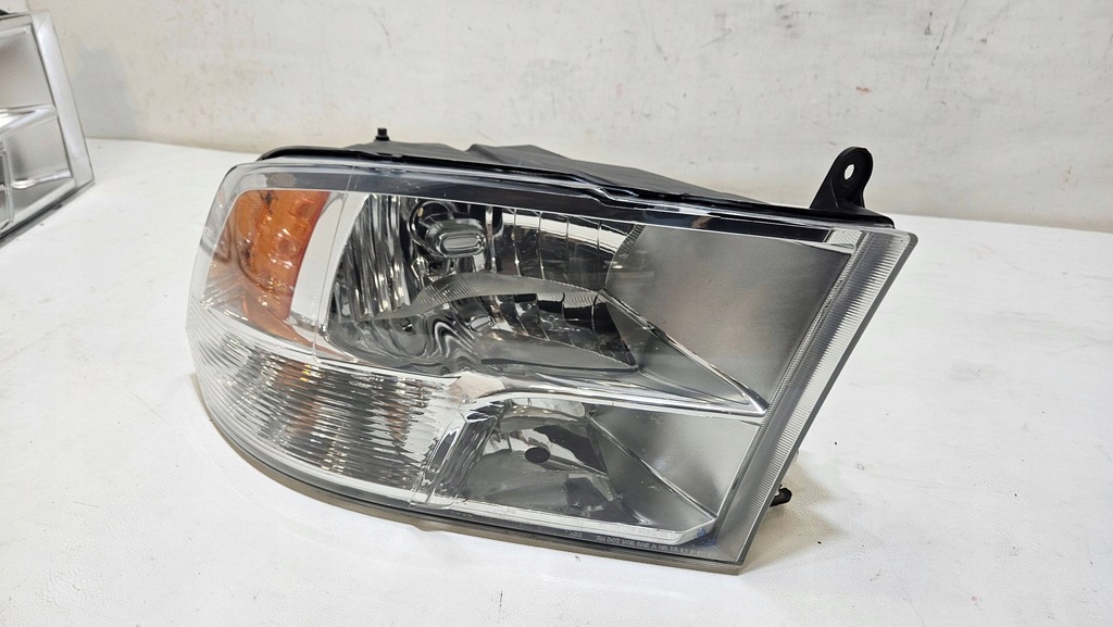 фото №11, Лампа ліва права перед dodge ram 1500 звичайне 68001484ac 68001485ac