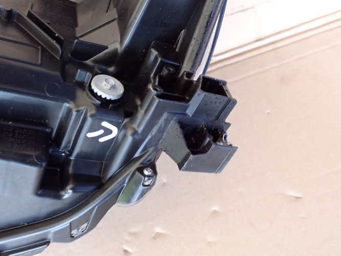 фото №6, Toyota hilux viii 8 full led 20- фара правый лампа правая 81110-yp431