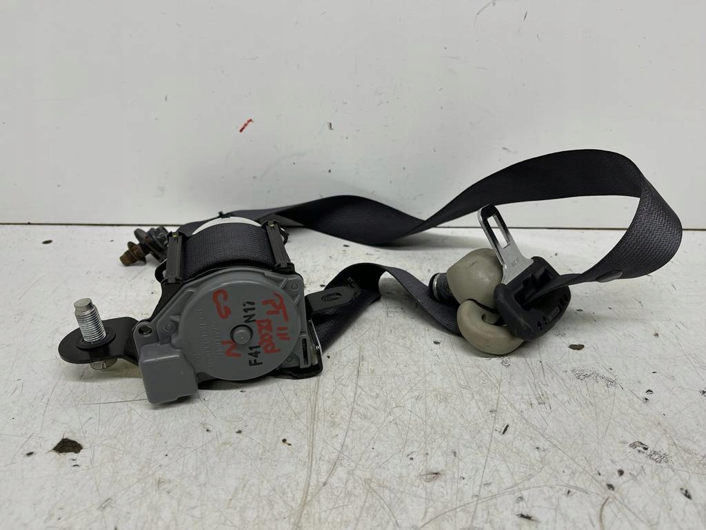 фото №3, Kia carens iv pas ремни безопасности задняя 3 ряд