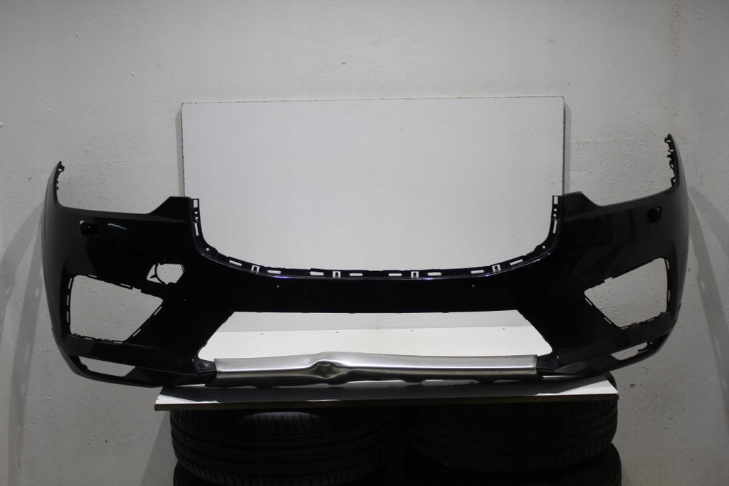 фото №1, Volvo xc60 ii r-design бампер перед передний 17r+