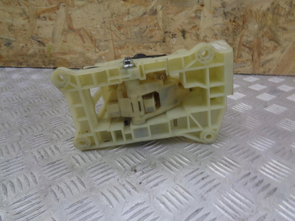 фото №6, Домкрат выборщик переключения передач автоматическая коробка передач kia ceed 2 ii 12- 46700xxxxx /xxx