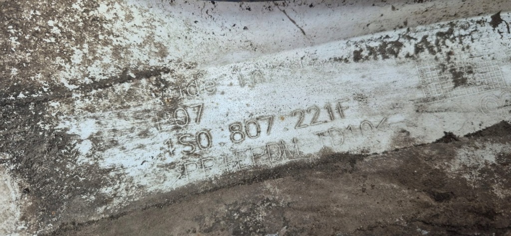 фото №10, Vw up lift 16-23 бампер перед передний