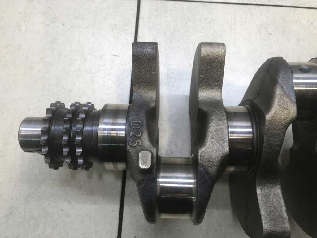 Wał колінчастий mercedes w210 60203115 Київ