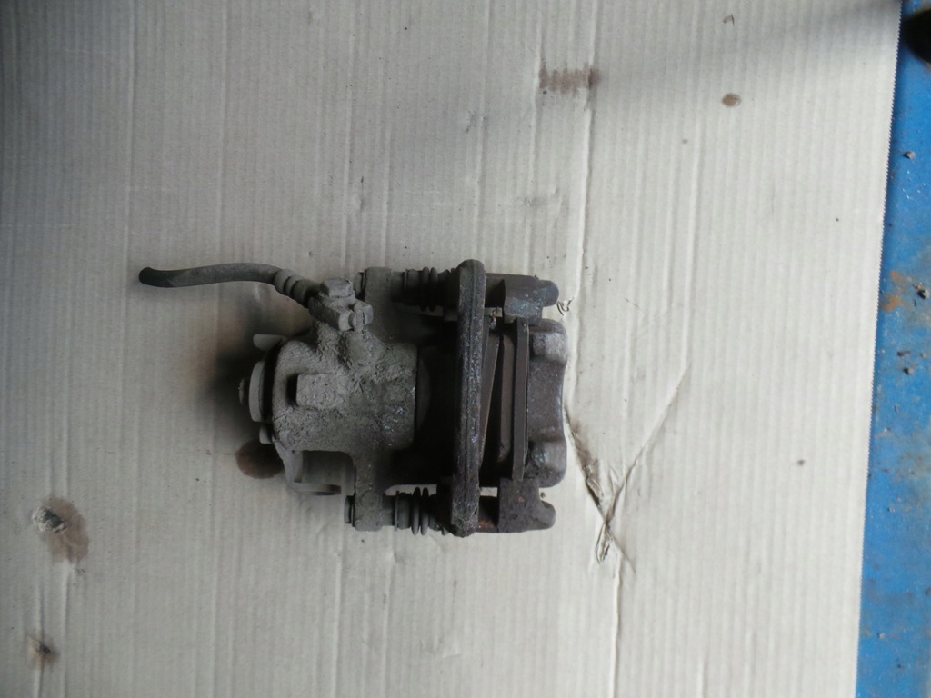 фото №4, Супорт гальмівний лівий задня seat exeo 2.0tdi sedan