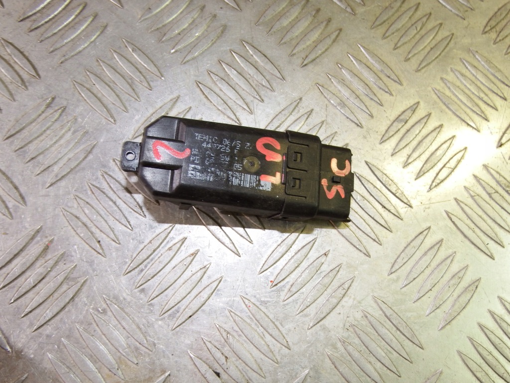 Купить Модуль моторчик стекло левый перед передний renault scenic ii 440726 6-pin