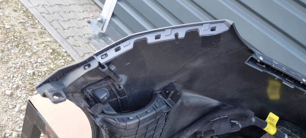 Kia niro 1 2016- бампер перед оригинал b244 Киев