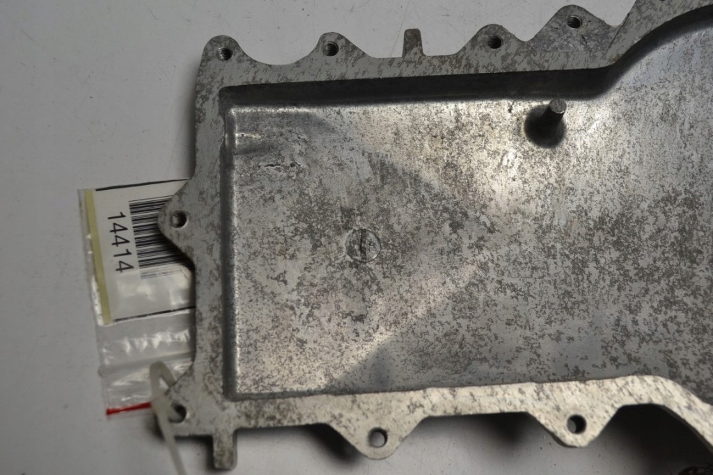 Mercedes w126 r107 m117 корпус нижняя впрыска kjet с Разборки