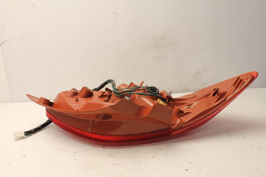 фото №9, Лампа задня правий задня mazda 2 de 3d 2009