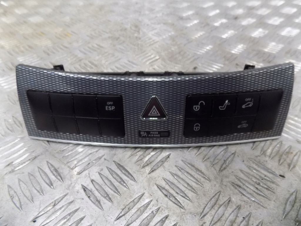 фото №1, Mercedes clk w209 панель аварійних esp