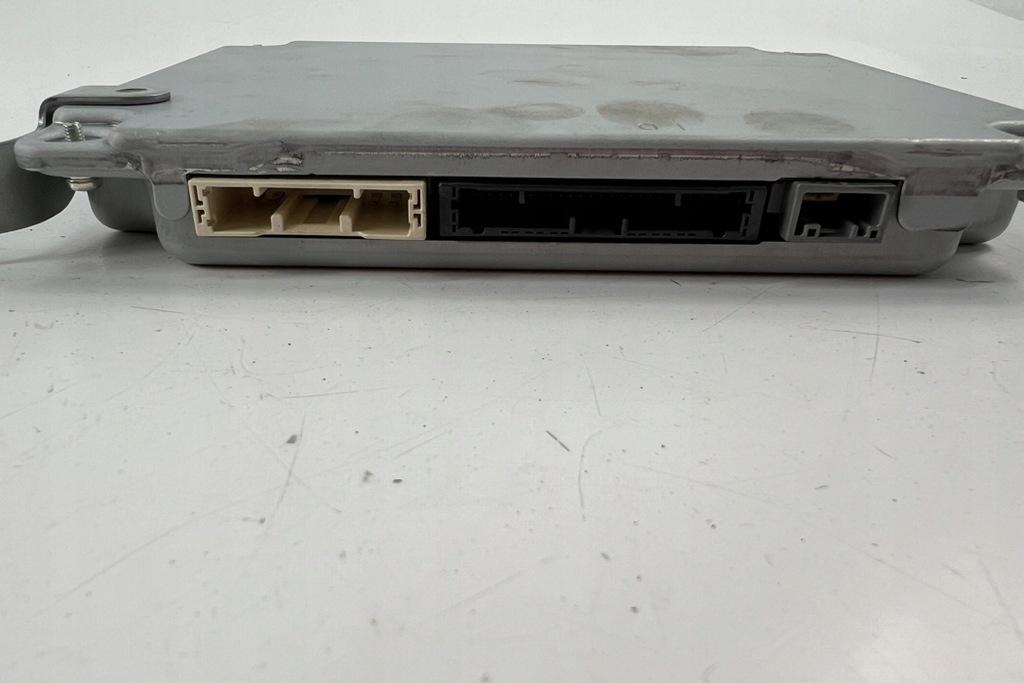 фото №1, Блок управления toyota prius plus _w4_ 8679247260 2012