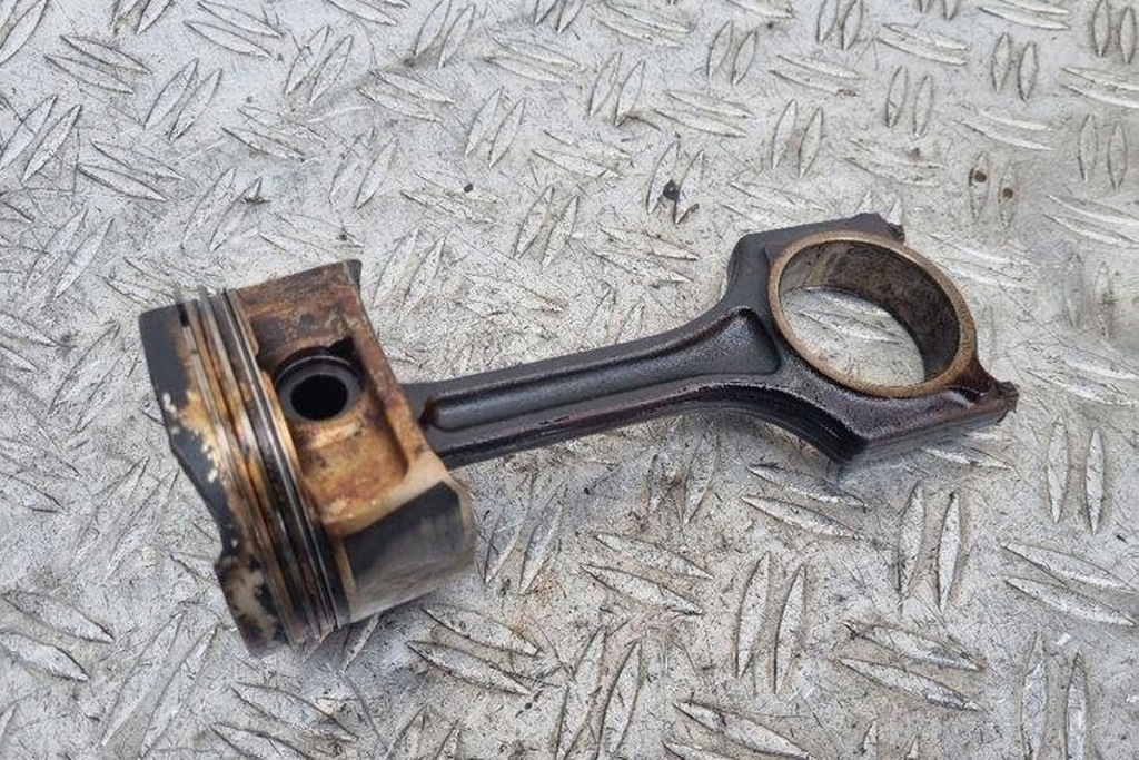 фото №6, Поршень mini cooper r56 813p 1.6l бензиновий 88kw 2008