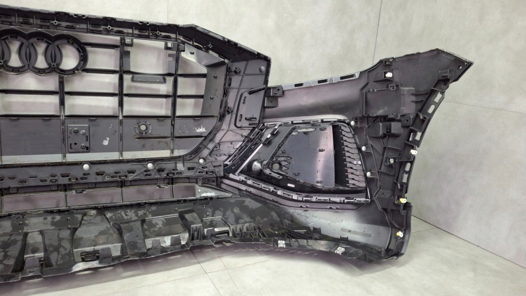 Бампер перед передний audi q8 4m8 s line 18-23 с Разборки