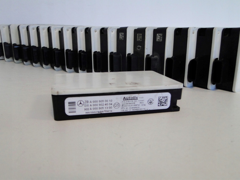 фото №4, Mercedes c 204 coupe радар distronic w бампер