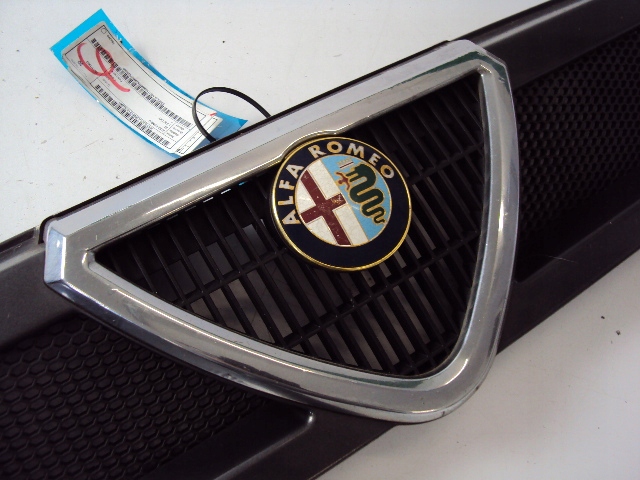 фото №2, Решётка радиатора решётка радиатора alfa romeo 33 90-95