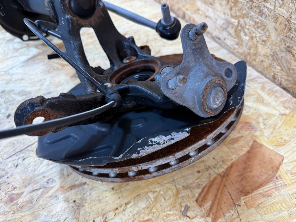 Подвеска амортизатор поворотный кулак левое  перед audi a3 8y 1.5tsi 5wa413023aj с Разборки