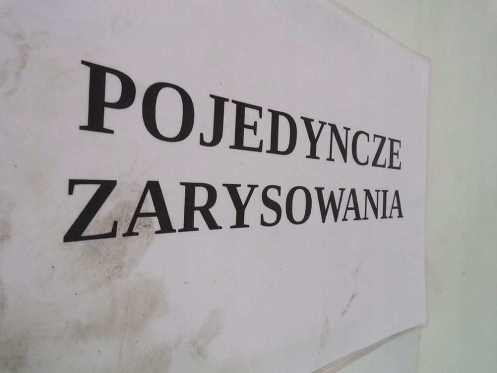 фото №13, Mazda 5 i cr 19 бампер перед передній лак 28b