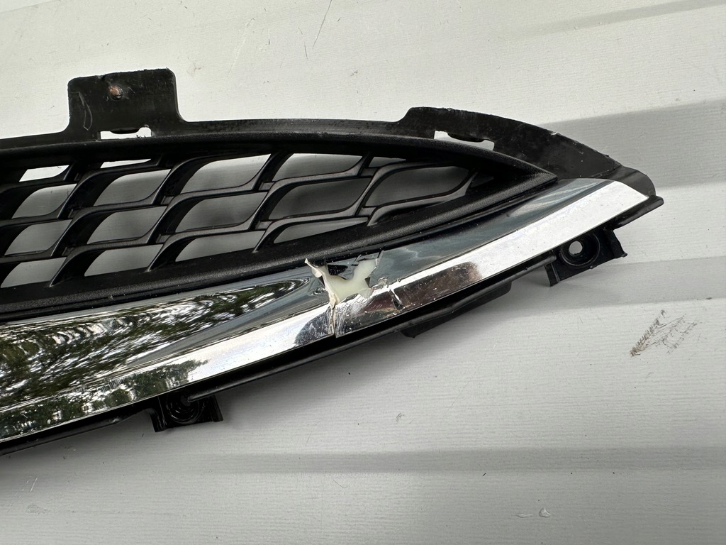 фото №6, Hyundai оригинальный номер 86351-1k010 решётка радиатора