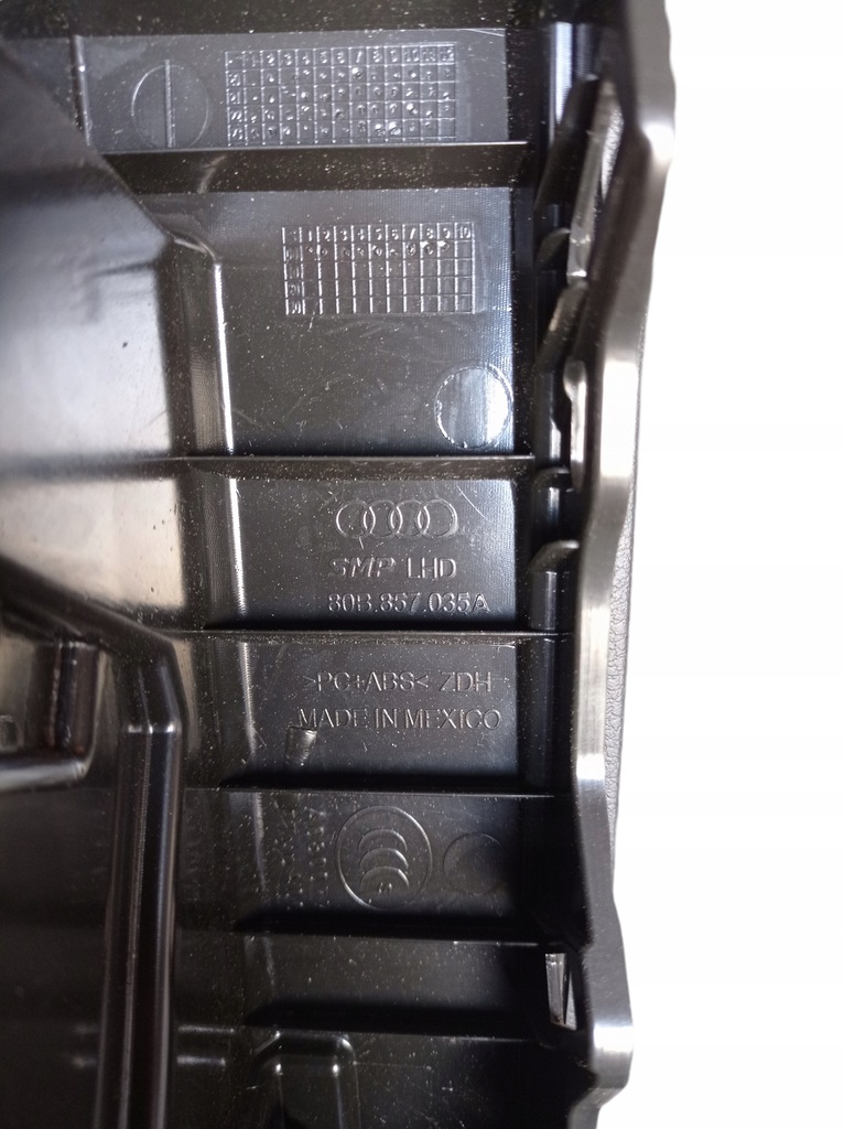 фото №4, Бардачок пасажира audi q5 80a857035a