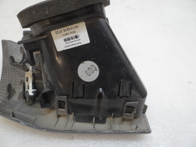 фото №7, Citroen ds3 ліва решітка обдув консолі панелі 96857503zd