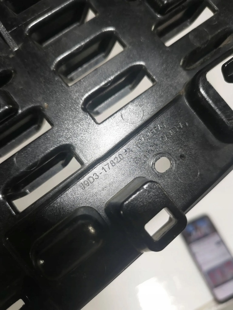 фото №11, Решётка радиатора решётка радиатора кронштейн бампер перед jaguar ipace 18- oryg !!