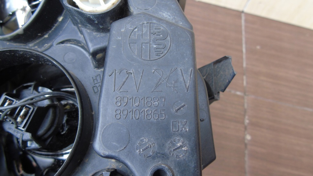 фото №14, Лампа перед правая alfa romeo mito 08-13 оригинальный номер