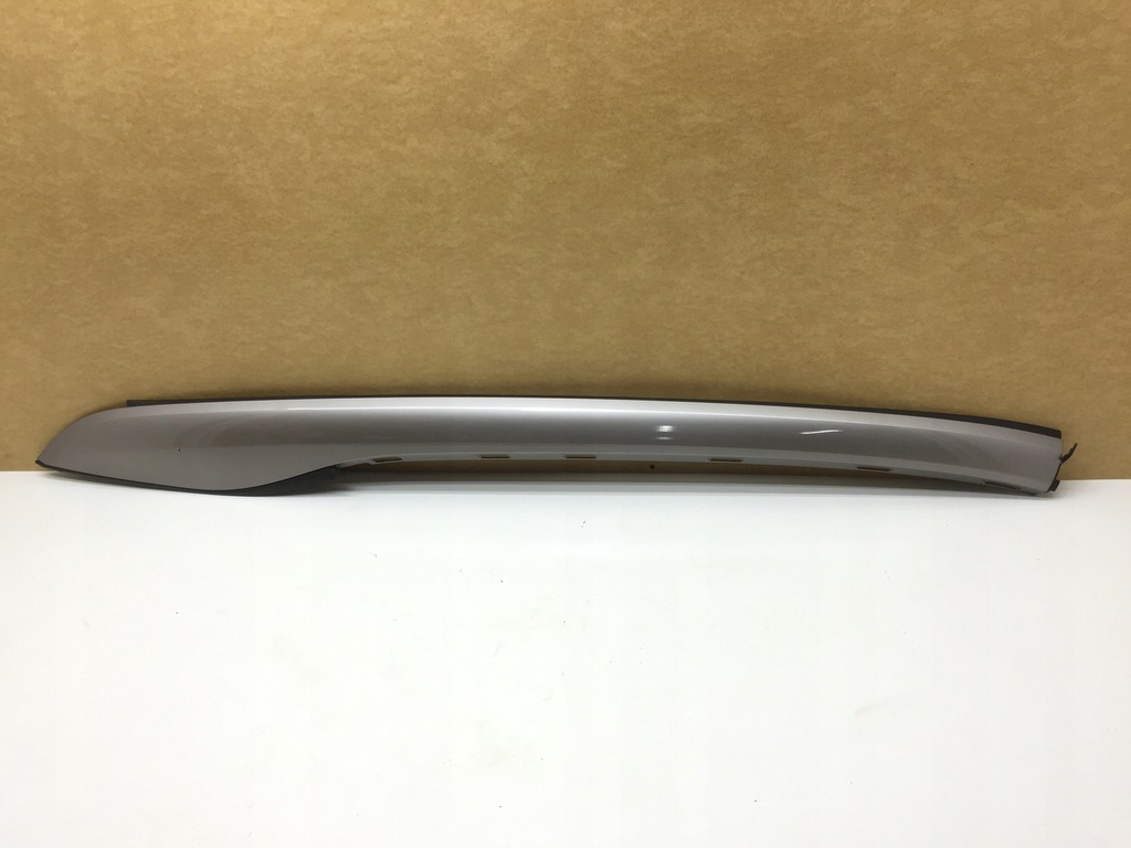 фото №1, Bmw i3 молдинг дахова права