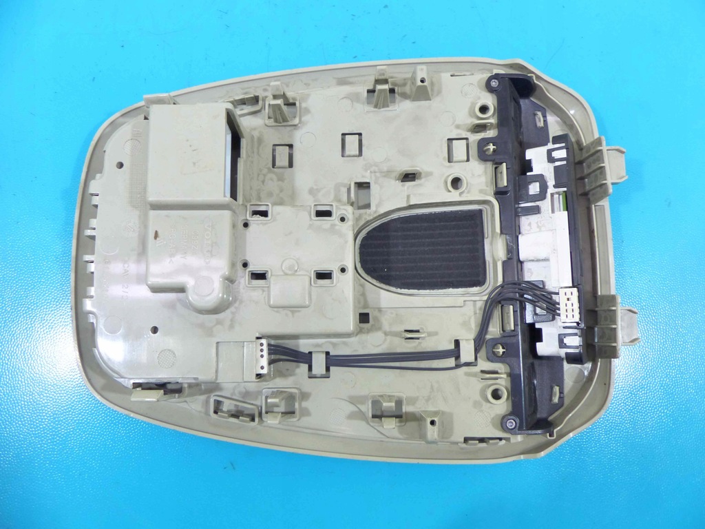 фото №3, Лампа освітлення кабіни volvo v40 ii