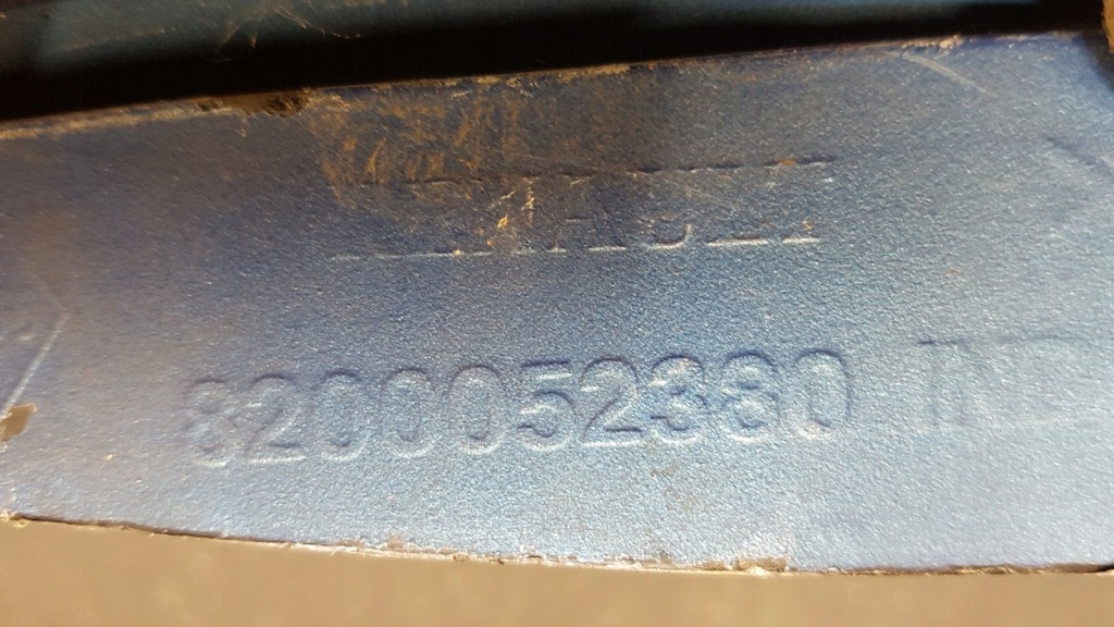 Крыло  перед передний правый  renault clio 2 Цена