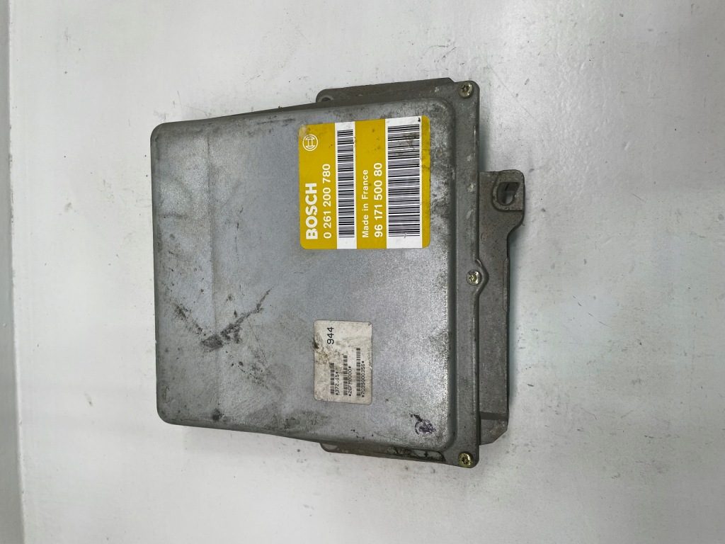 фото №1, Бортовой компьютер peugeot оригинальный номер 9617150080